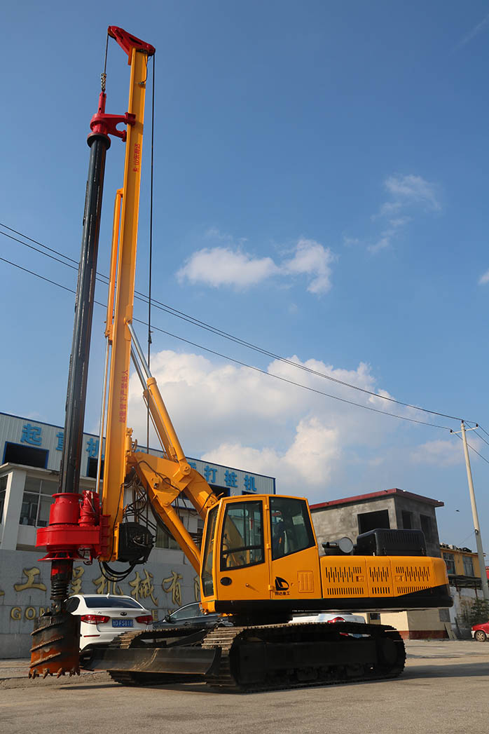 小型旋挖鉆機